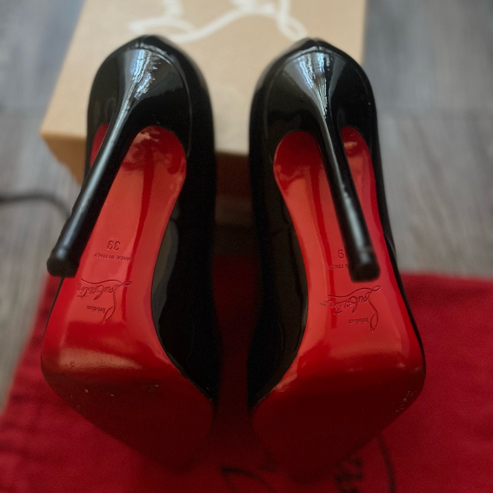 Christian Louboutin Kate  Black Heels - Picture 6 of 6